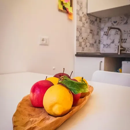Casa Gioni' * Monopoli