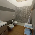 Casa Gioni’ * Monopoli