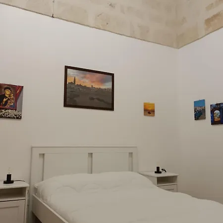 Casa Gioni’ * Monopoli