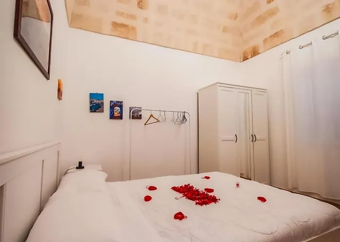 Casa Gioni' * Monopoli